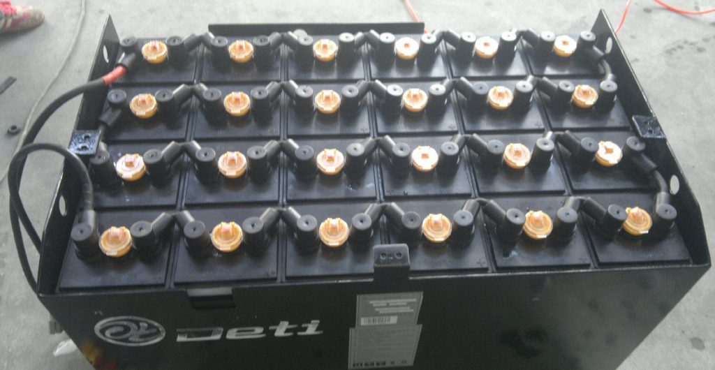 forklift battery discharge